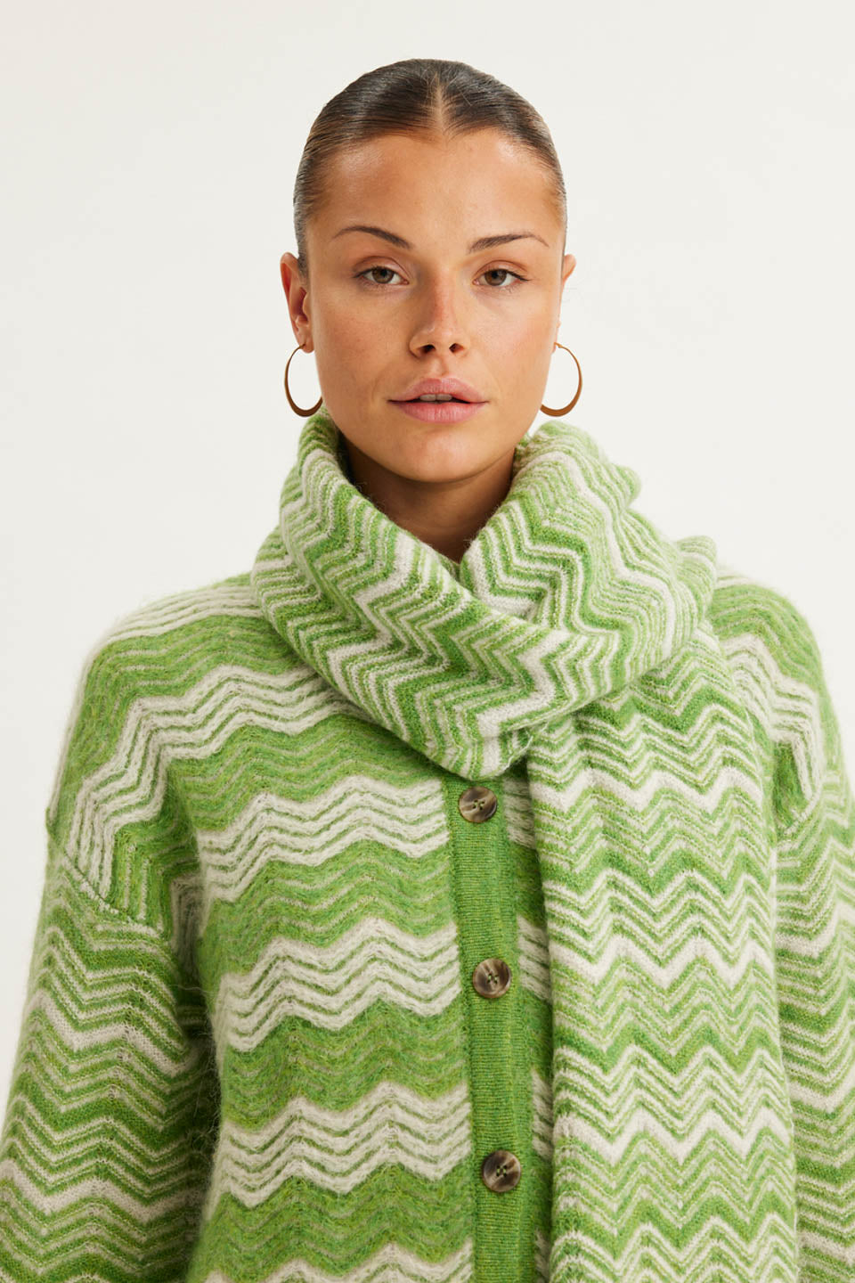 SUMMERY Copenhagen Faunie Scarf Sweater 607 Piquant Green